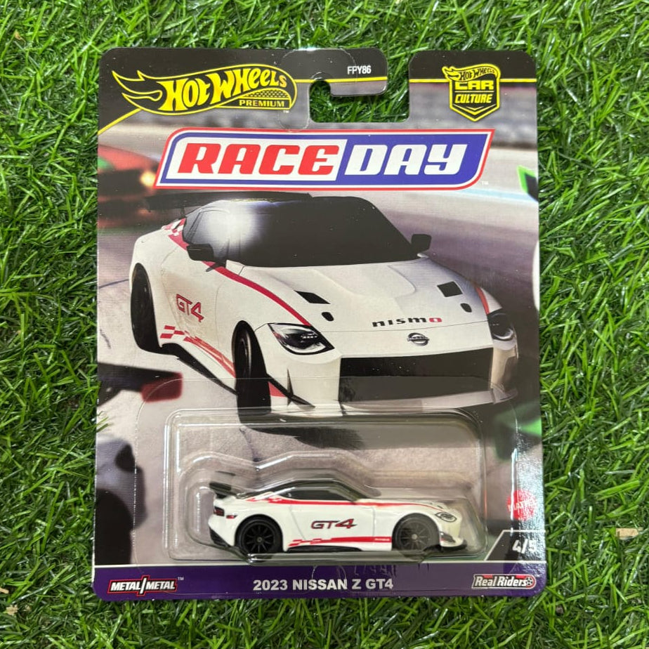 Hot Wheels Premium Single Piece - 2023 Nissan Z GT4