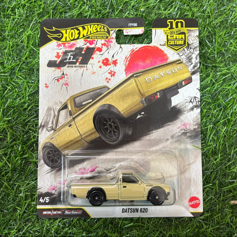 Hot Wheels Premium Single Piece - Datsun 620