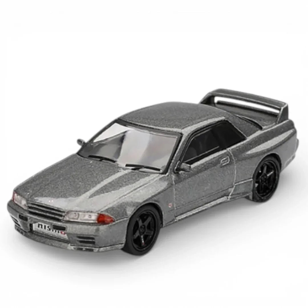 MINI GT #1024 1:64 Nissan Skyline GT-R (Nismo BNR32 CRS Version) Diecast Car