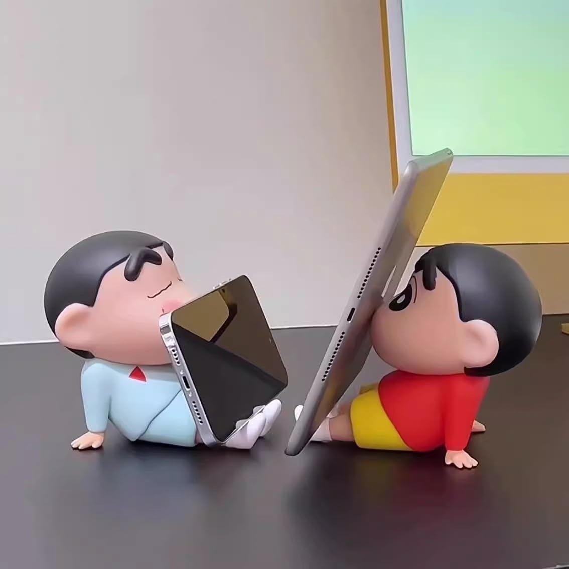Cute Shinchan Red & Blue Mobile Stand - Table Decor