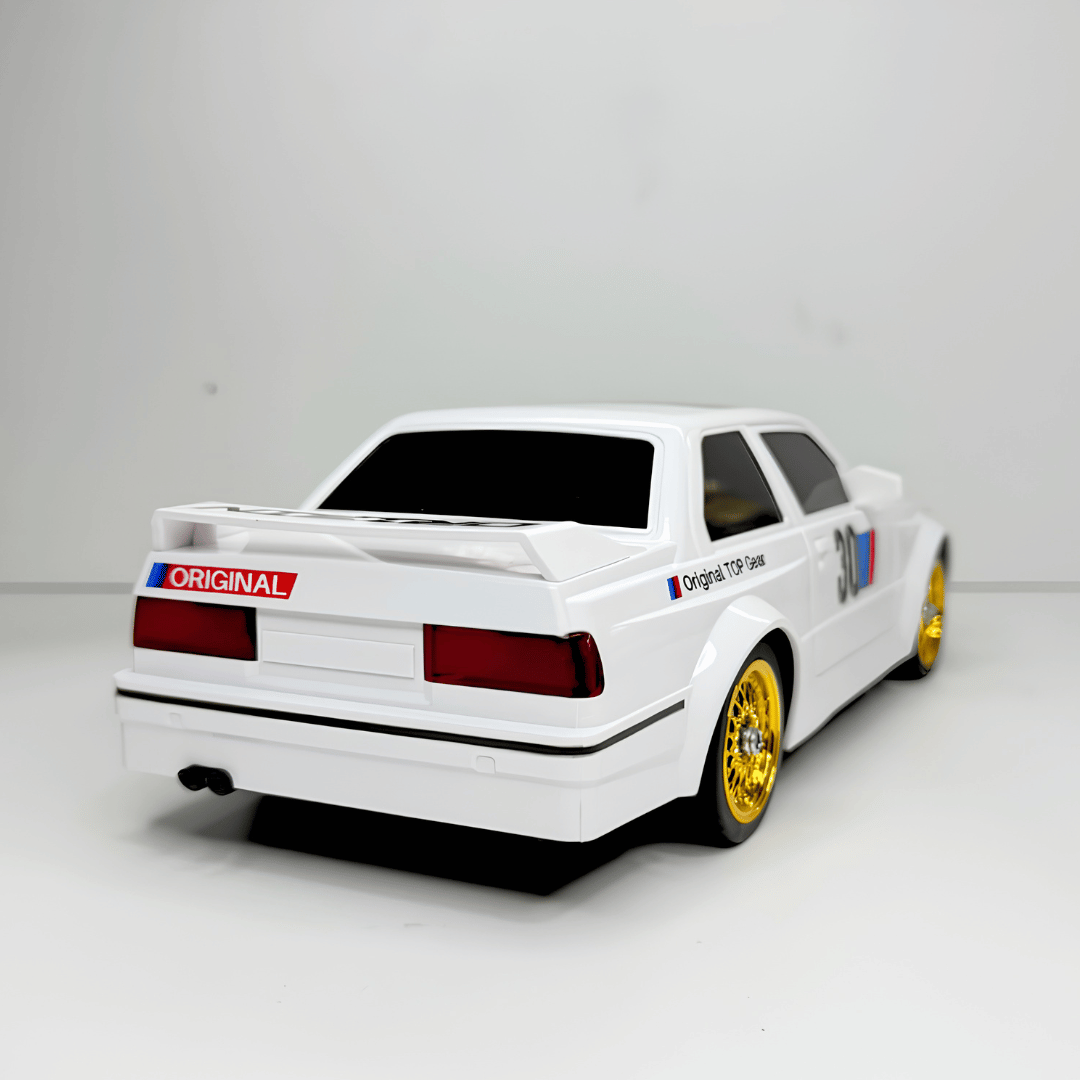 Rear spoiler and tail light details of WHOOSH DC777A 1/16 scale retro drift car for bulk order and retail online purchase