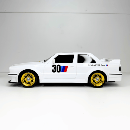WHOOSH Retro 1/16 scale 20km/h high-speed drift RC car retail packaging for wholesale Mumbai and direct retail price